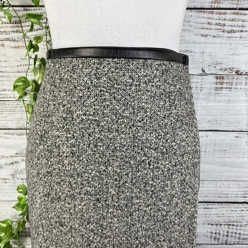 Worth Skirt size 4 Black Gray Wool Tweed Wrap Knee Faux Leather Career Modest